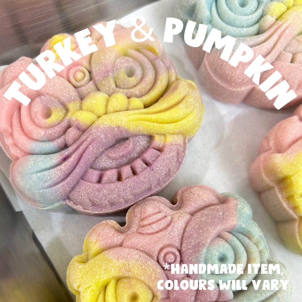 Turkey & Pumpkin Snowskin Mooncake 2025