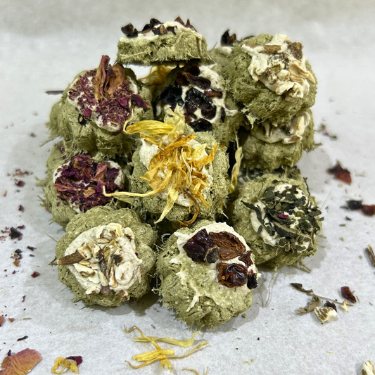 Petite Herb Crunchies (hamsters, rabbits, guinea pigs, chinchillas)