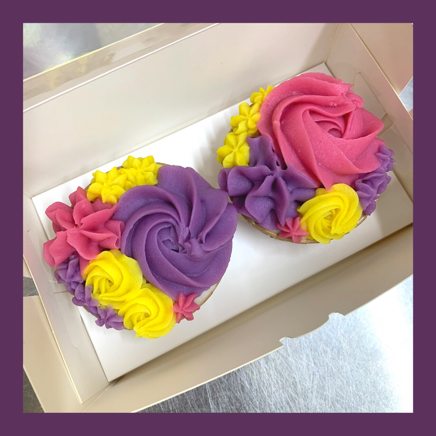 Pretty Flower Pupcakes for Cats