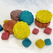 Load image into Gallery viewer, FREEZE-DRIED [COOKED] PORK &amp; CHEESE MOONCAKES (with MINI mooncake cookies!)
